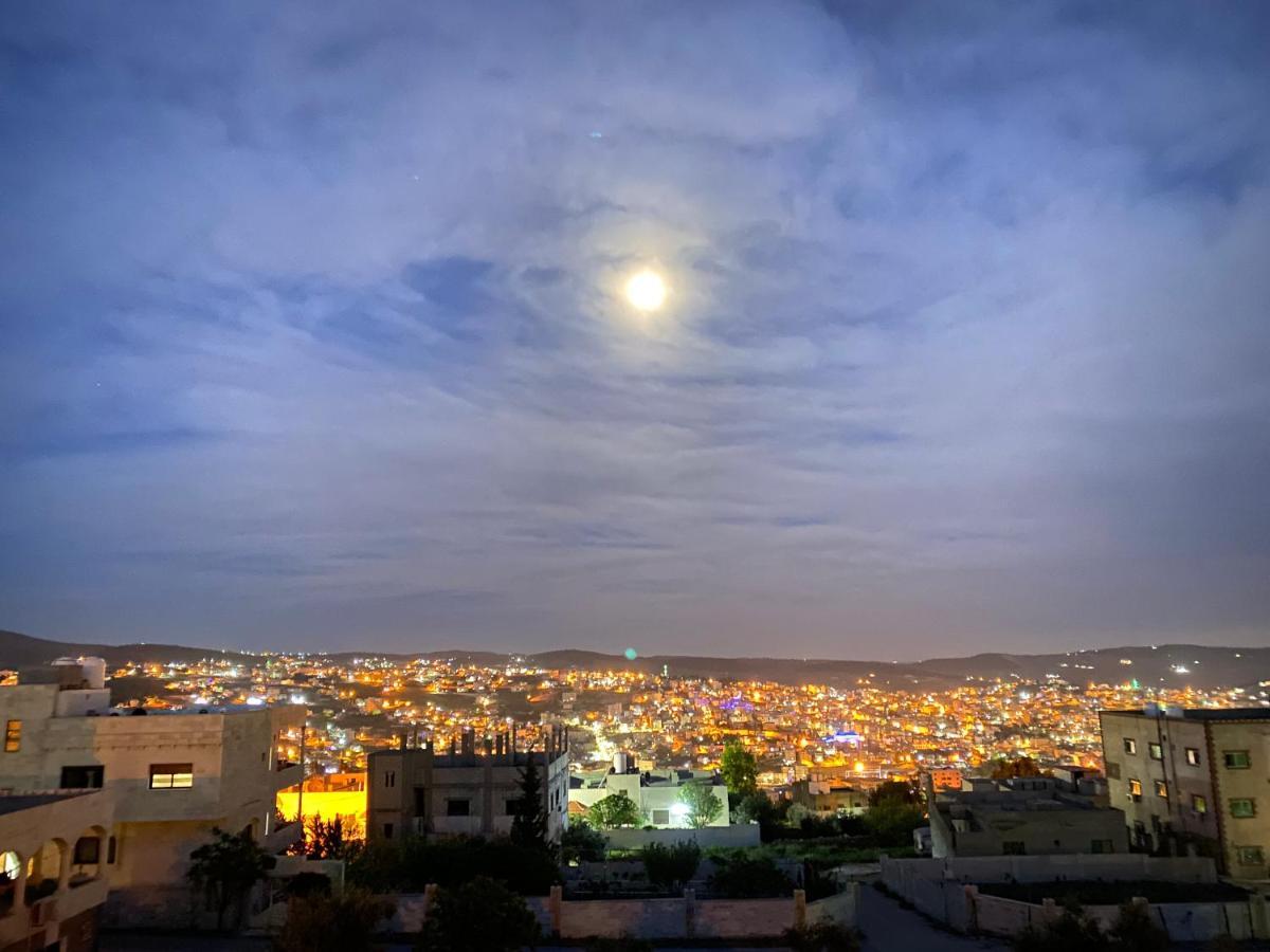 Jerash Gate Apartment Jarash Bagian luar foto