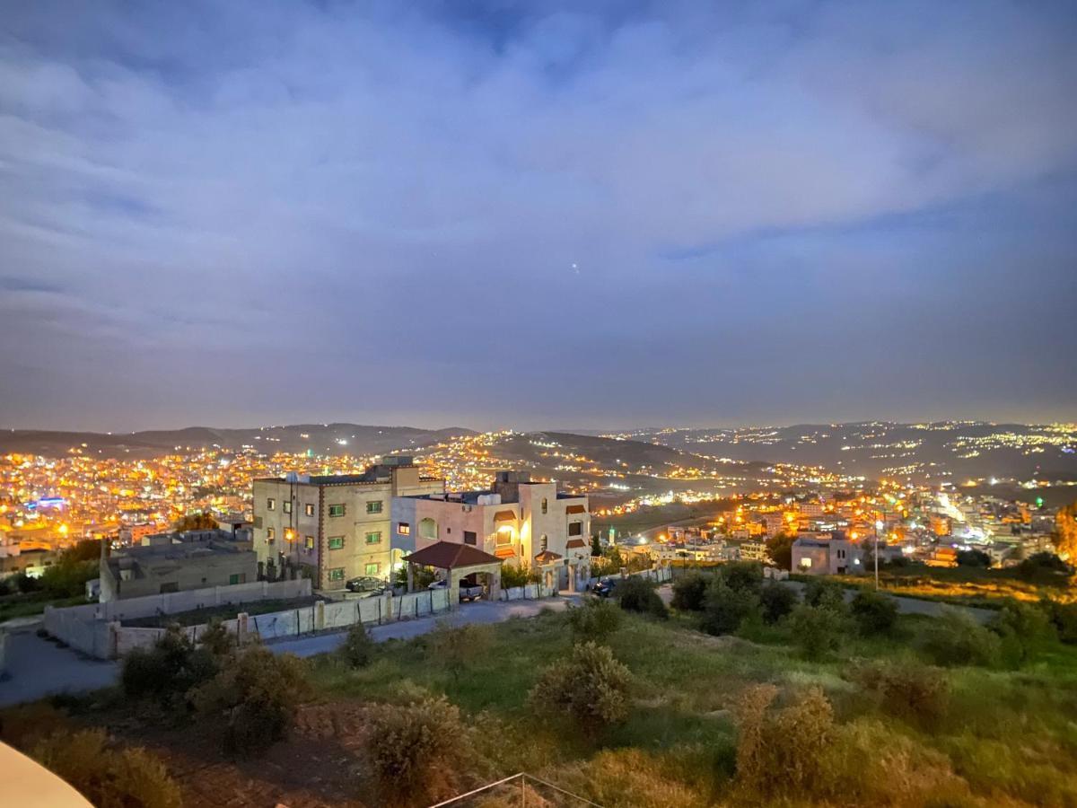 Jerash Gate Apartment Jarash Bagian luar foto