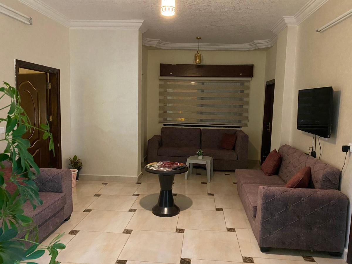 Jerash Gate Apartment Jarash Bagian luar foto
