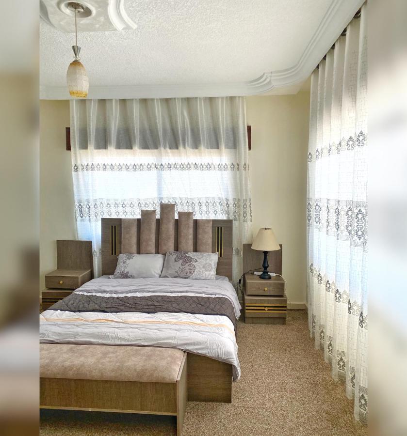Jerash Gate Apartment Jarash Bagian luar foto
