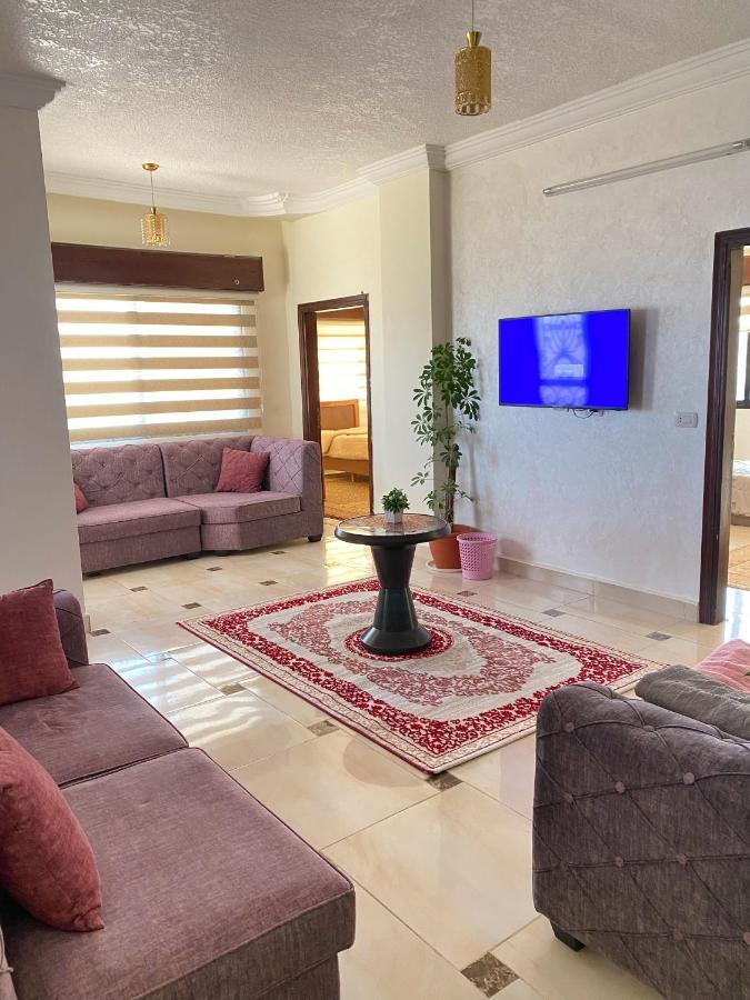 Jerash Gate Apartment Jarash Bagian luar foto